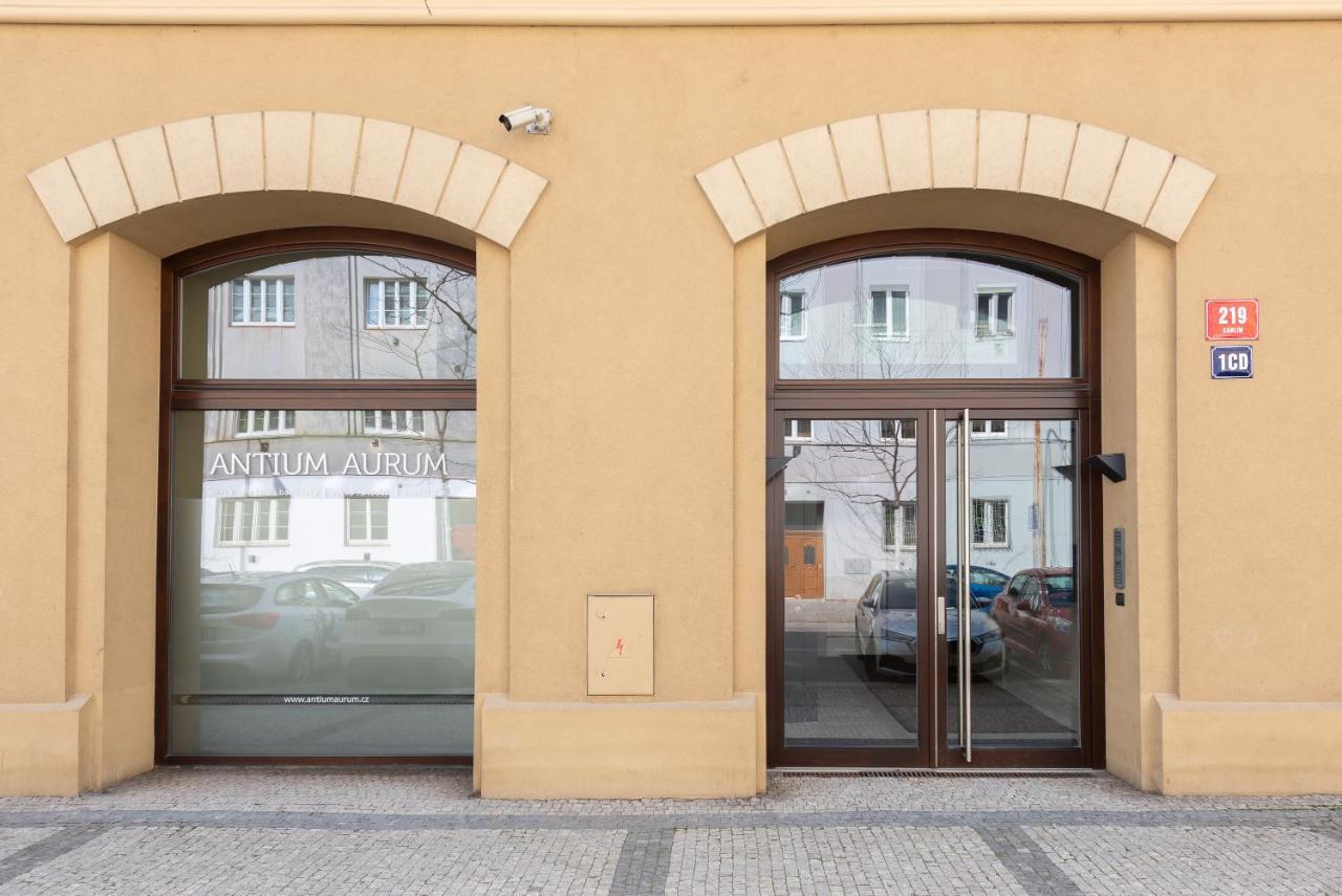 Apartment With Balcony And Parking Near The Prague Museum Eksteriør billede